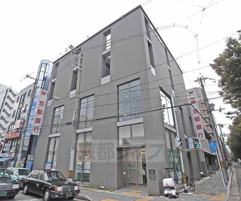 【京都市中京区亀屋町のマンションの銀行】