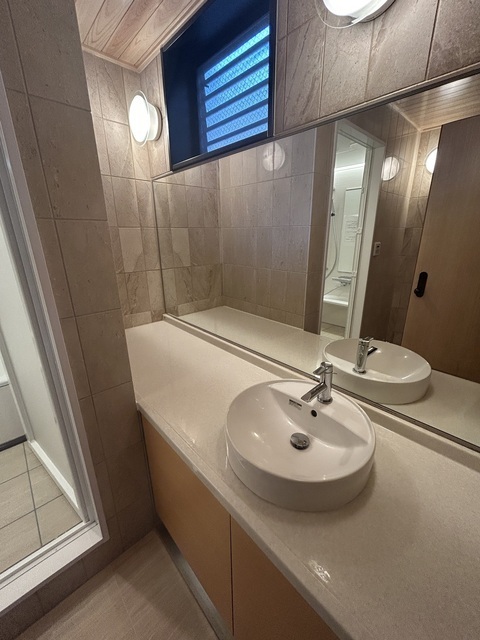 洗面設備　洗面所