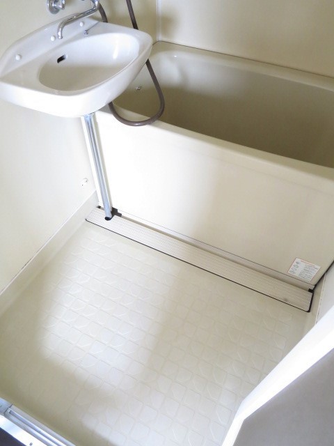 バス・シャワールーム　バス