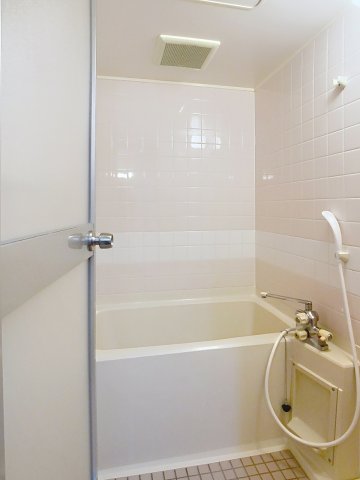 バス・シャワールーム　2025年1月撮影