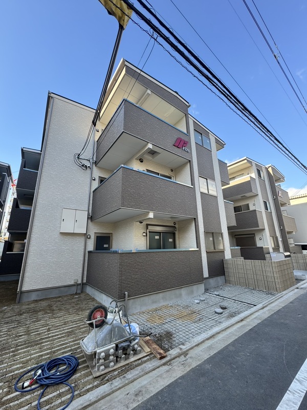 アトムハウスII号館の外観