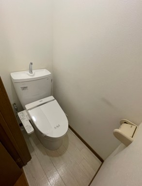 コーポウィンズC棟のトイレ写真