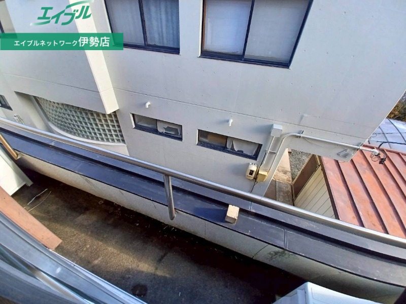 バルコニー　同物件別部屋の写真