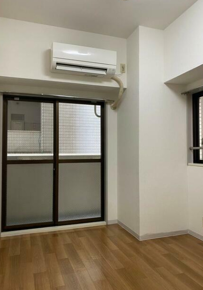 居室・リビング　パレ・ドール伊勢佐木町南II