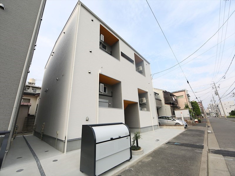 建物外観　外観　デザイナーズ　光インターネット無料