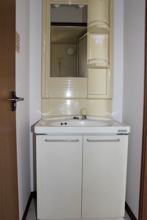 洗面設備　洗面化粧台