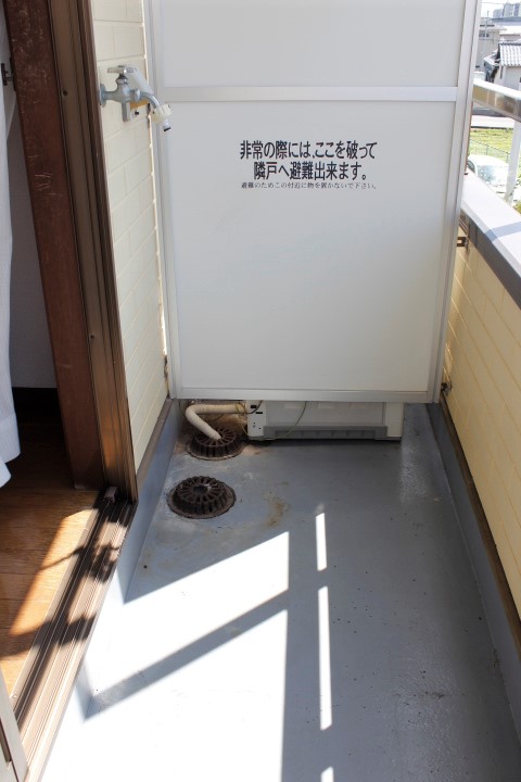 その他　室外洗濯機置場