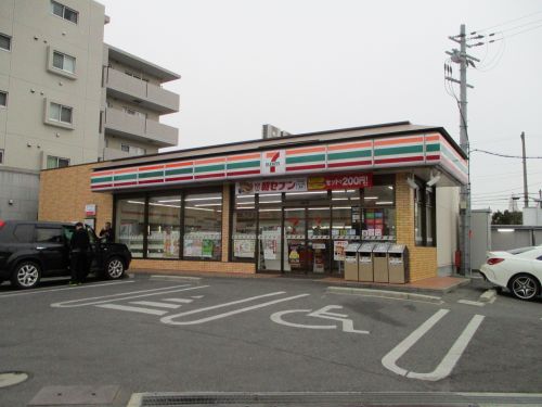コンビニ　セブン－イレブン 堺深井沢町店（コンビニ）まで265m