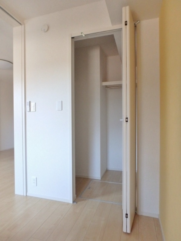 収納　図面と現状に相違がある場合には現状を優先