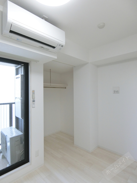 収納　大容量のウォークインクローゼット付き♪