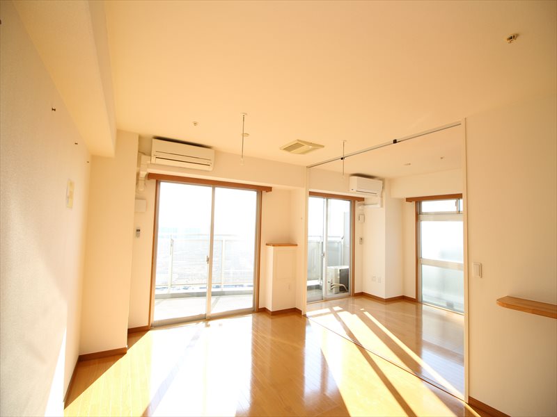 その他部屋・スペース　窓が各部屋にあります。風通しも良好です。