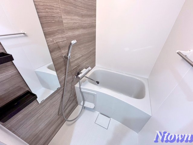 バス・シャワールーム　お風呂です