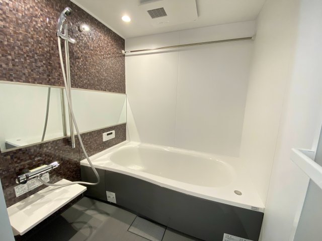 バス・シャワールーム　イメージ室内写真になります。