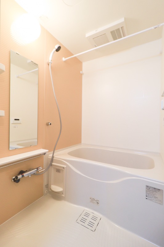 バス・シャワールーム　図面と現状に相違がある場合には現状を優先