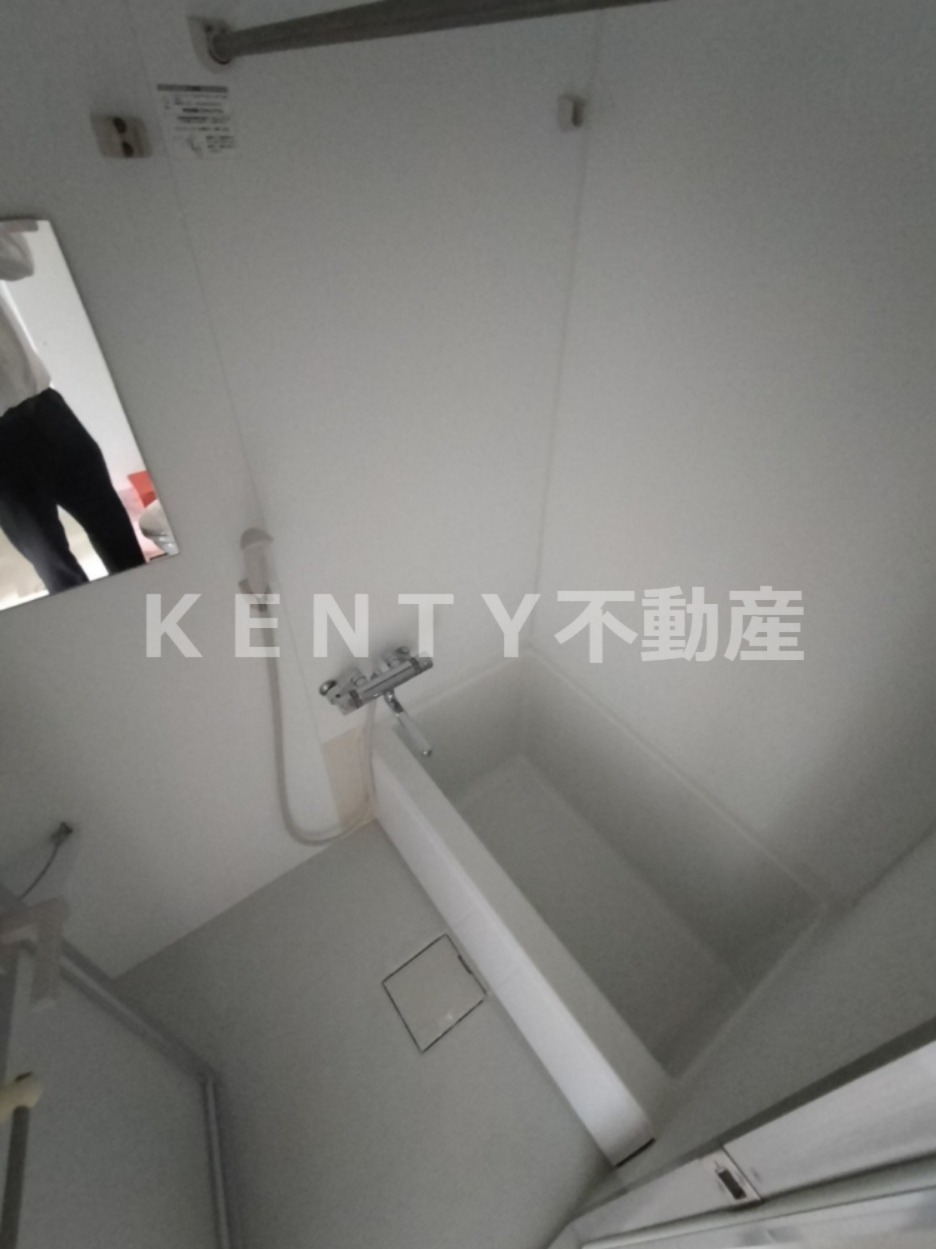 バス・シャワールーム　お風呂です