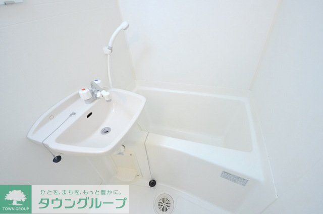 バス・シャワールーム　バス