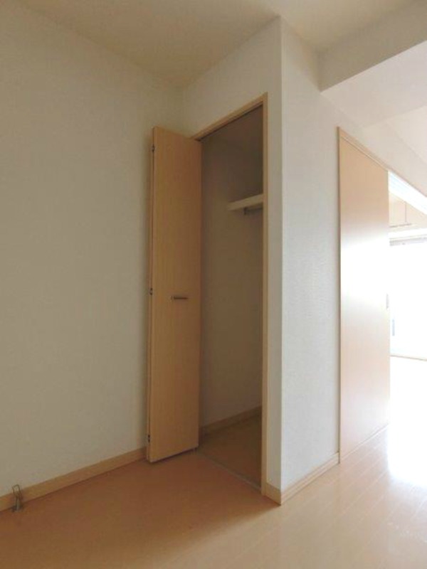 収納　図面と現状に相違がある場合には現状を優先