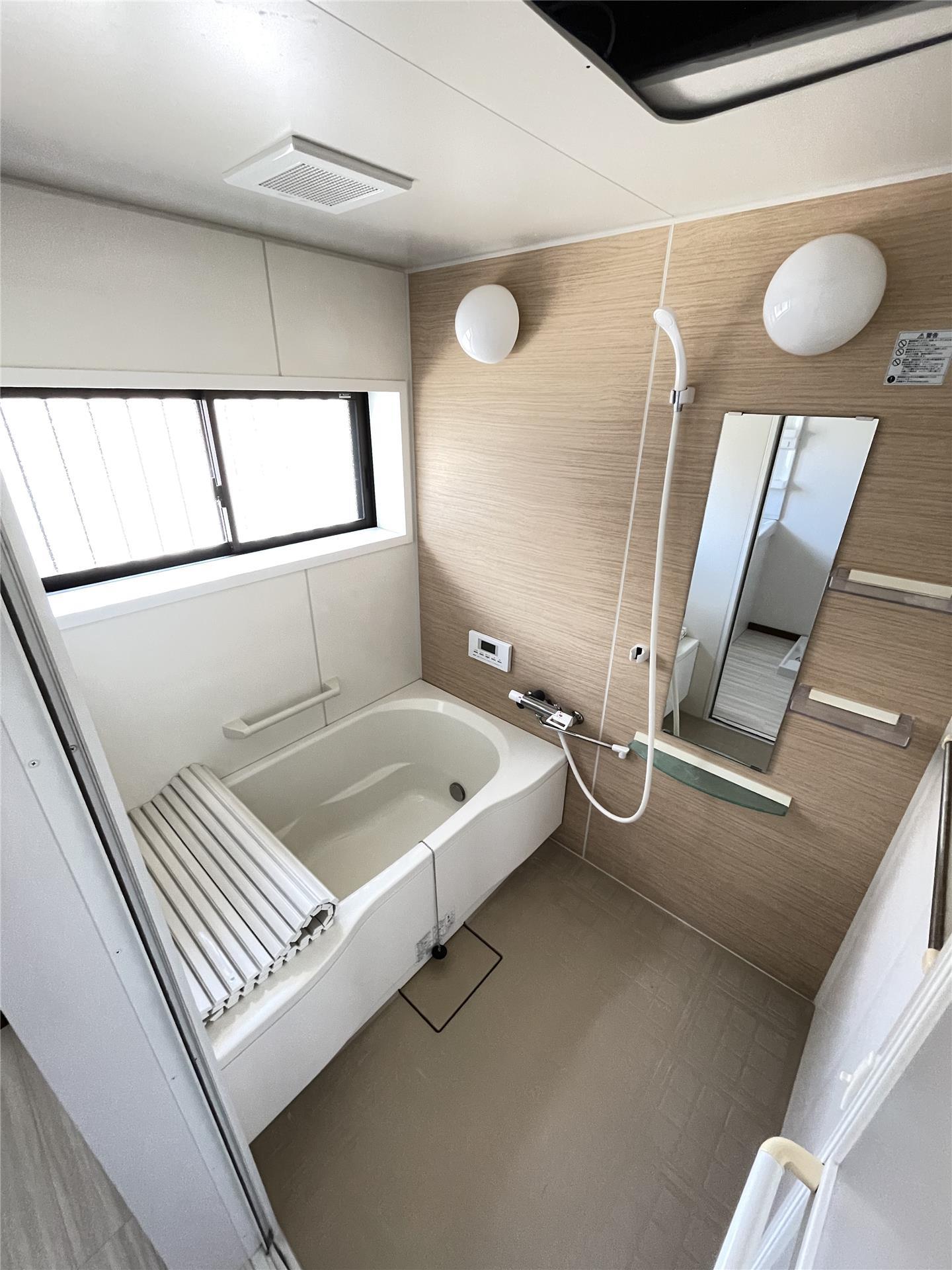 バス・シャワールーム