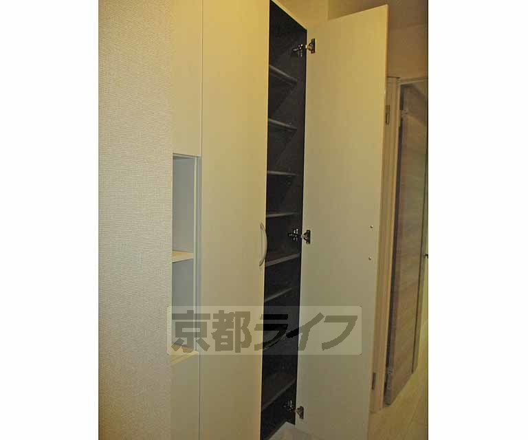 ＪＲ奈良線 城陽駅 徒歩7分 2階建 築4年の内装写真