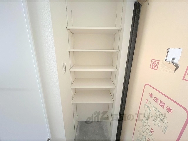 居室・リビング　同仕様参考写真