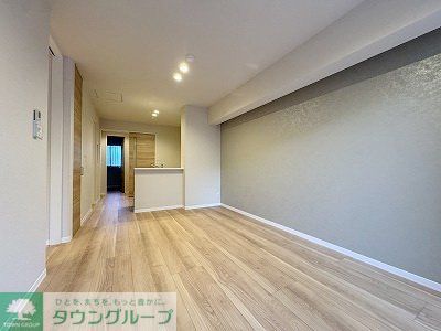 居室・リビング　エントランス