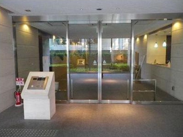 エントランス　エントランス／オートロック