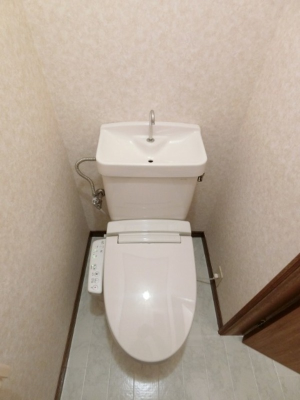 トイレ　図面と現状に相違がある場合には現状を優先