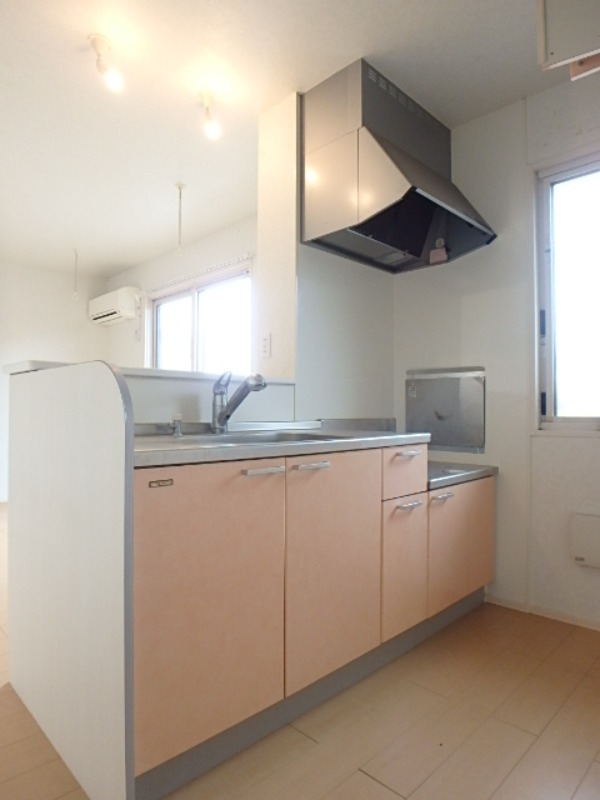 キッチン　図面と現状に相違がある場合には現状を優先