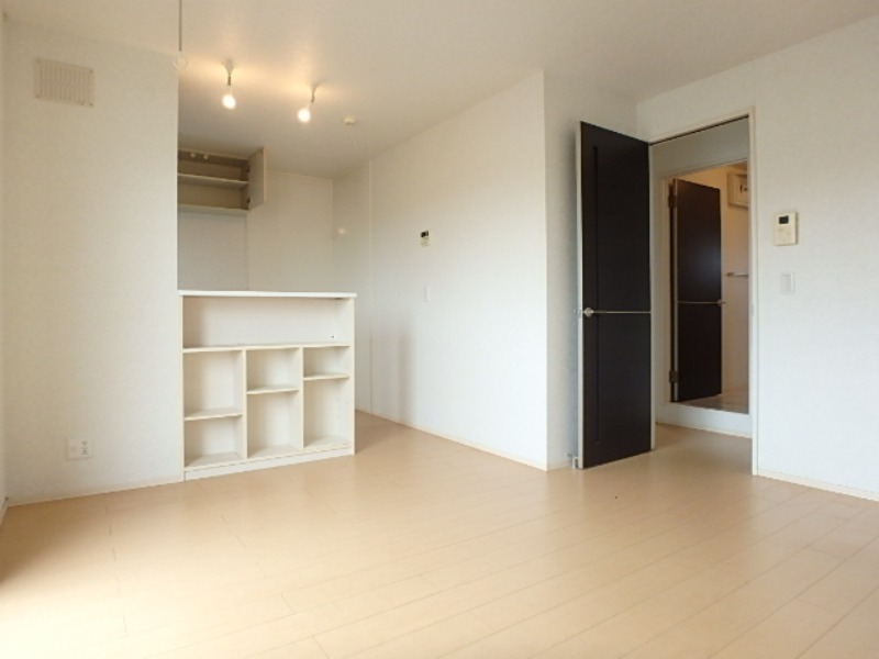 居室・リビング　図面と現状に相違がある場合には現状を優先