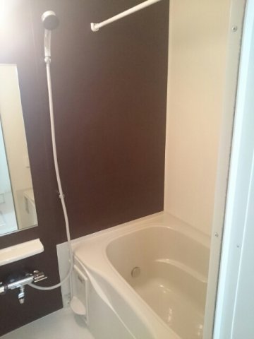 バス・シャワールーム　ゆったり過ごせるお風呂です