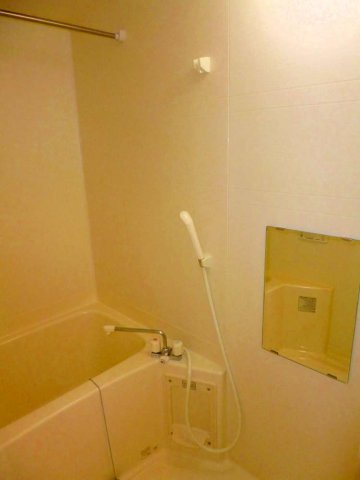 バス・シャワールーム　お風呂で日々の疲れを落としましょう