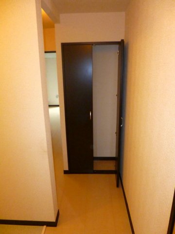 その他部屋・スペース　1F収納