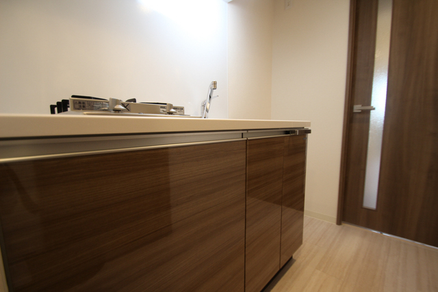 居室・リビング　※同号室の別階のお写真です