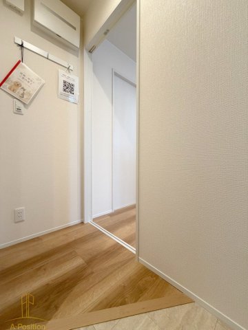 玄関　エムズ谷六