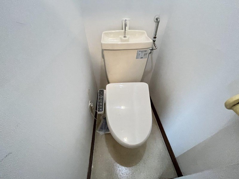 トイレ　トイレ