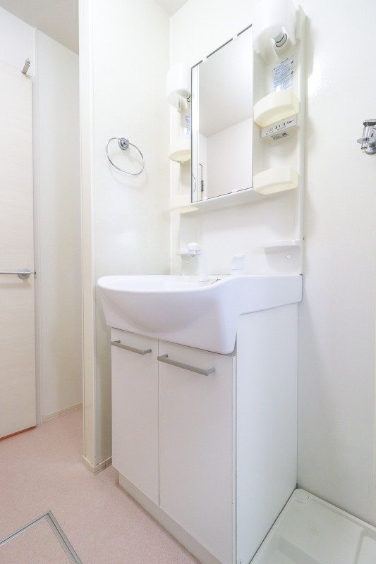 洗面設備　図面と現状に相違がある場合には現状を優先