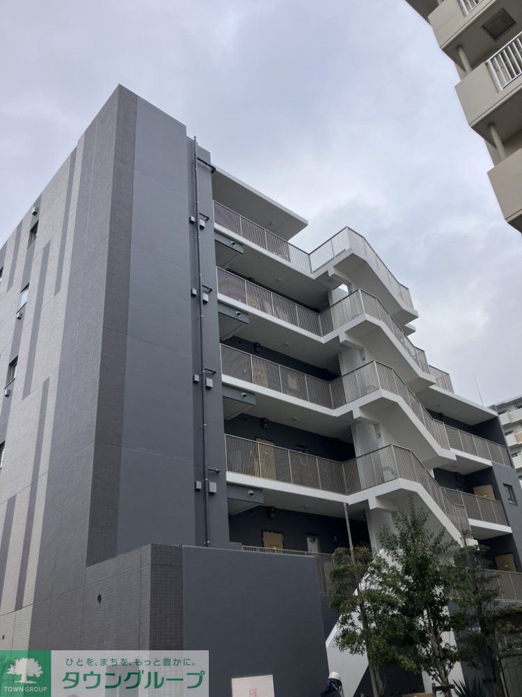 エントランス　外観