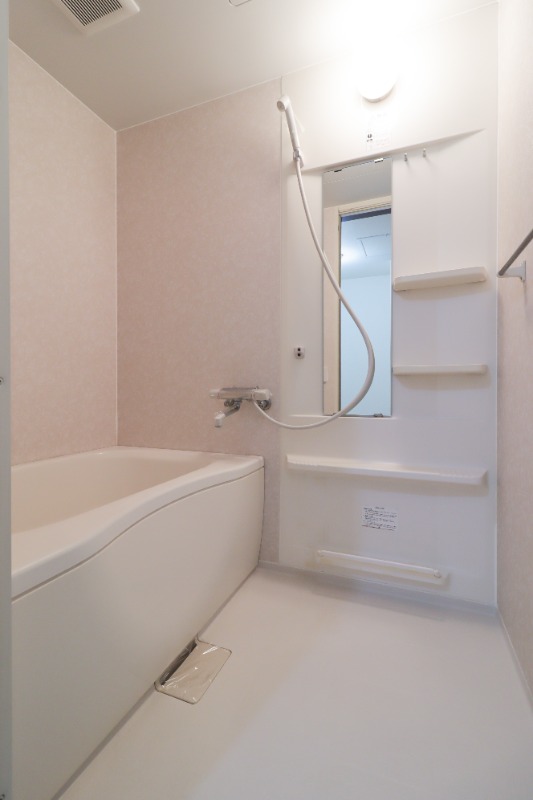 バス・シャワールーム　図面と現状に相違がある場合には現状を優先