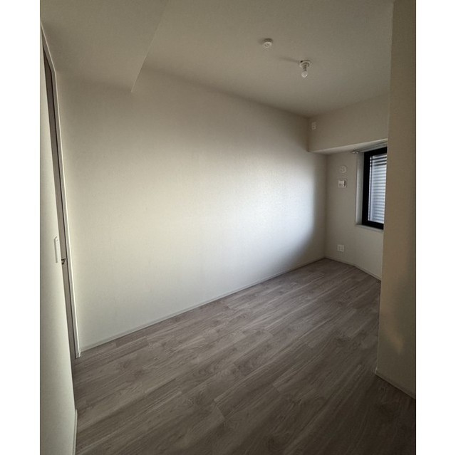 居室・リビング　洋室５