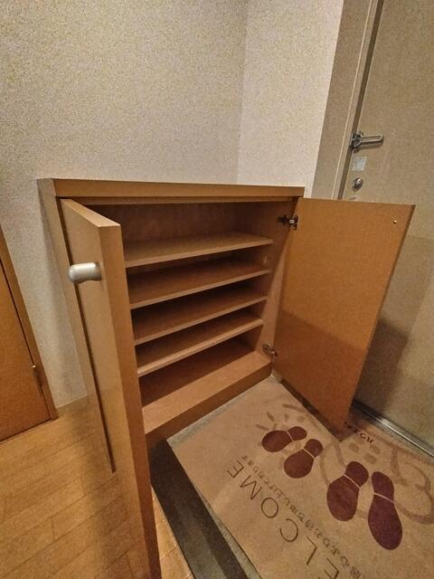玄関　シューズボックス♪