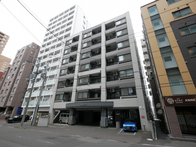 建物外観　★札幌中心部へ直接アクセス可能な好立地デザイナーズMS！