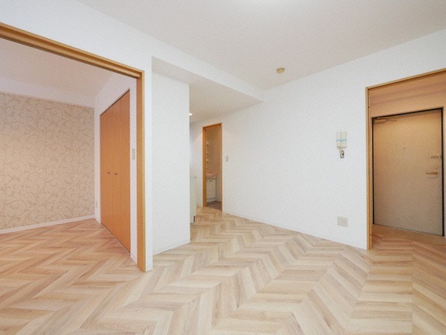 居室・リビング　★札幌中心部へ直接アクセス可能な好立地デザイナーズMS！