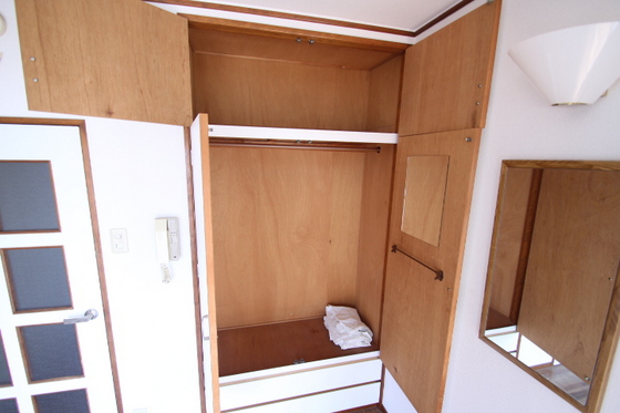 収納　※別号室の写真です