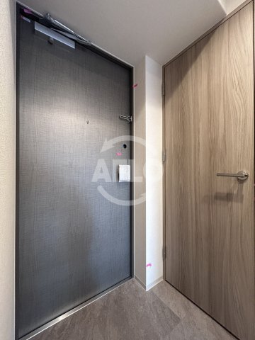 玄関　プレサンス東淀川駅前プローシェ　玄関