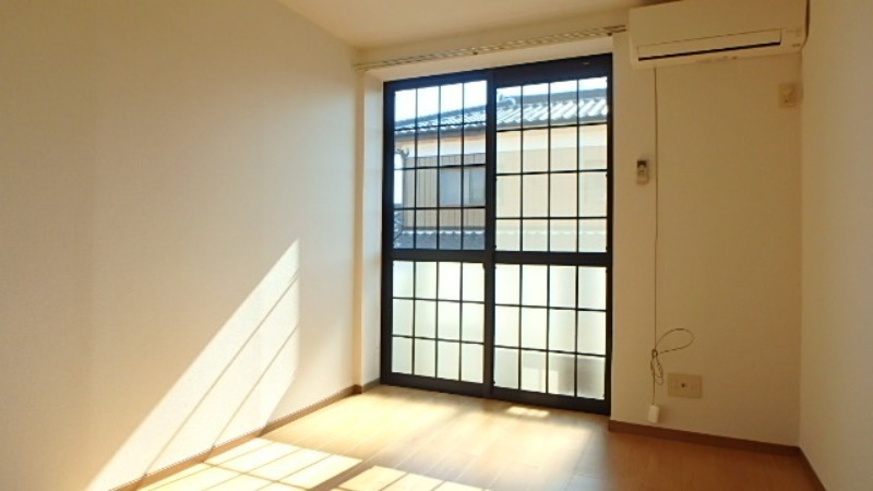 居室・リビング　図面と現状に相違がある場合には現状を優先