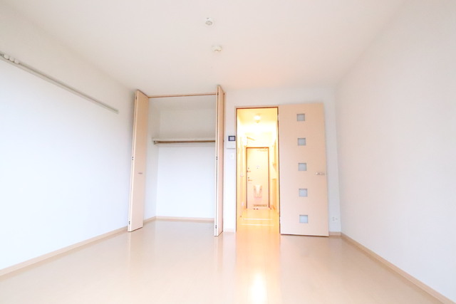 その他部屋・スペース　８帖の居室です♪