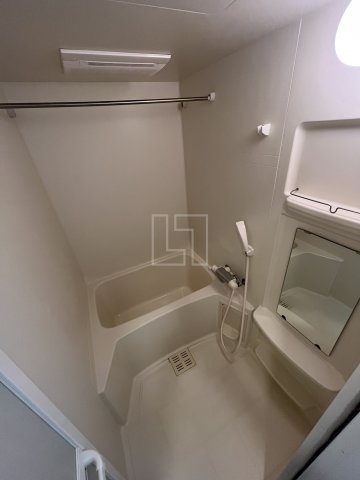 バス・シャワールーム　クラウンハイム北心斎橋フラワーコート　浴室