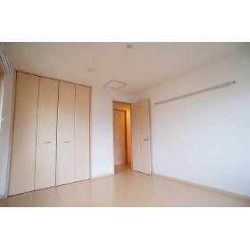 その他部屋・スペース　洋室７帖☆広々です♪