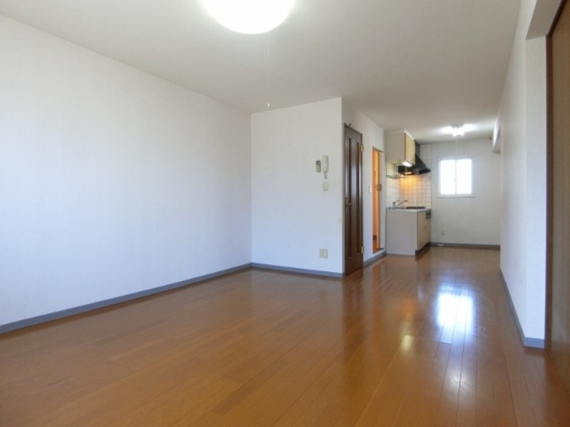 居室・リビング　図面と現状に相違がある場合には現状を優先