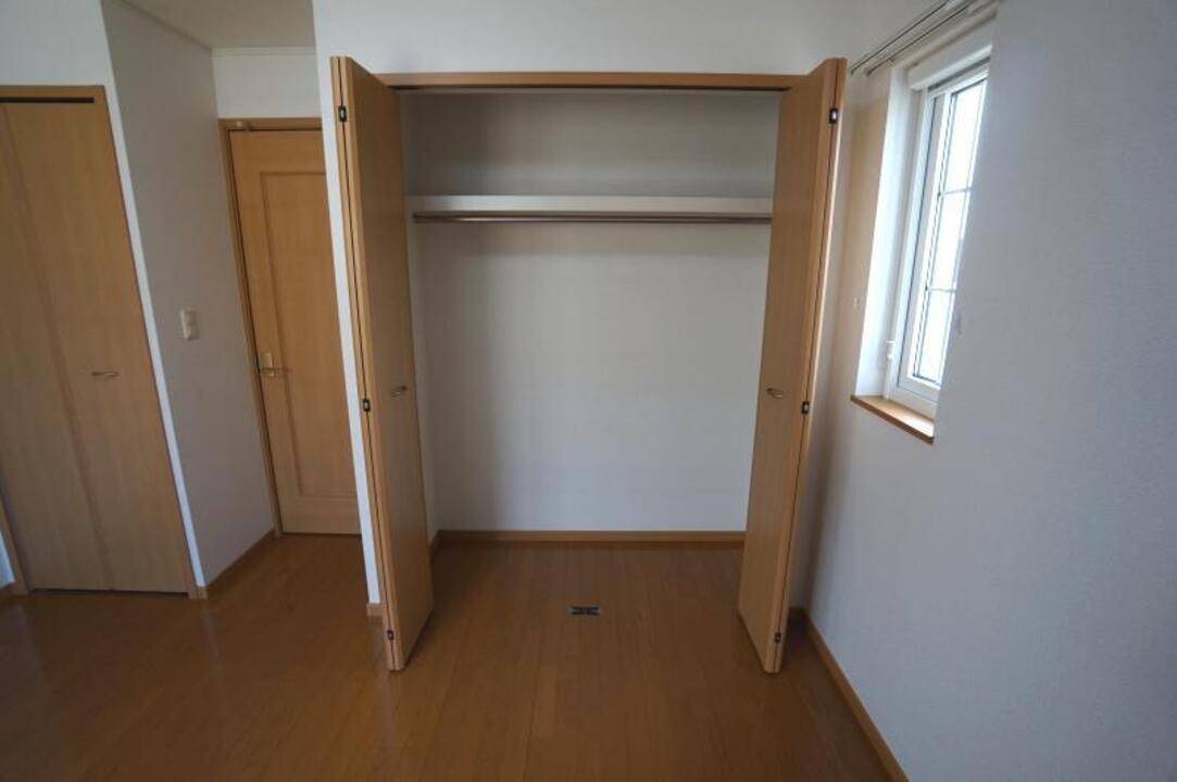 収納　クローゼット